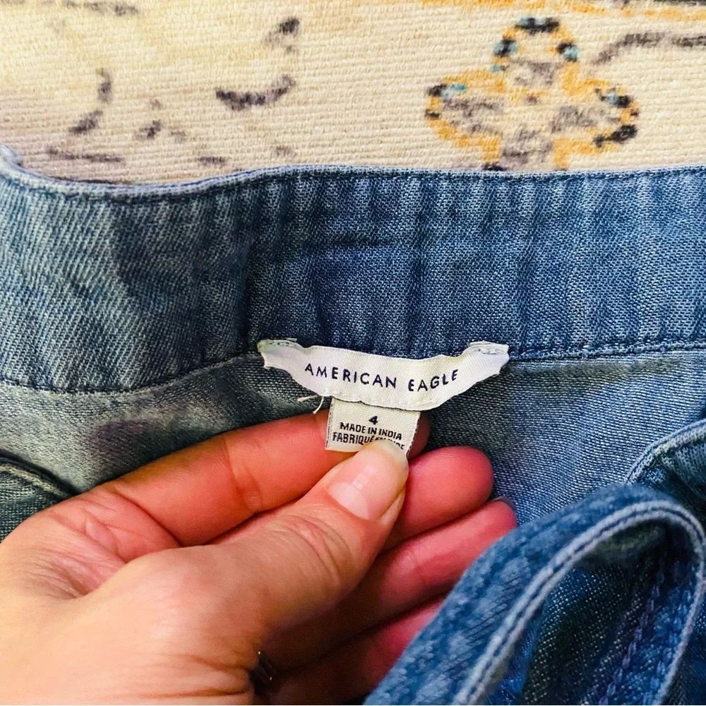 ⭐️ AEO High Waisted Wide Leg Lightweight Cotton Denim Pants - Picture 5 of 7